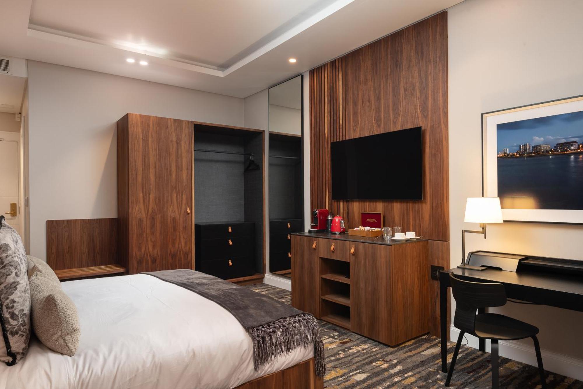 Anfani Boutique Hotel พอร์ตเอลิซาเบธ ภายนอก รูปภาพ