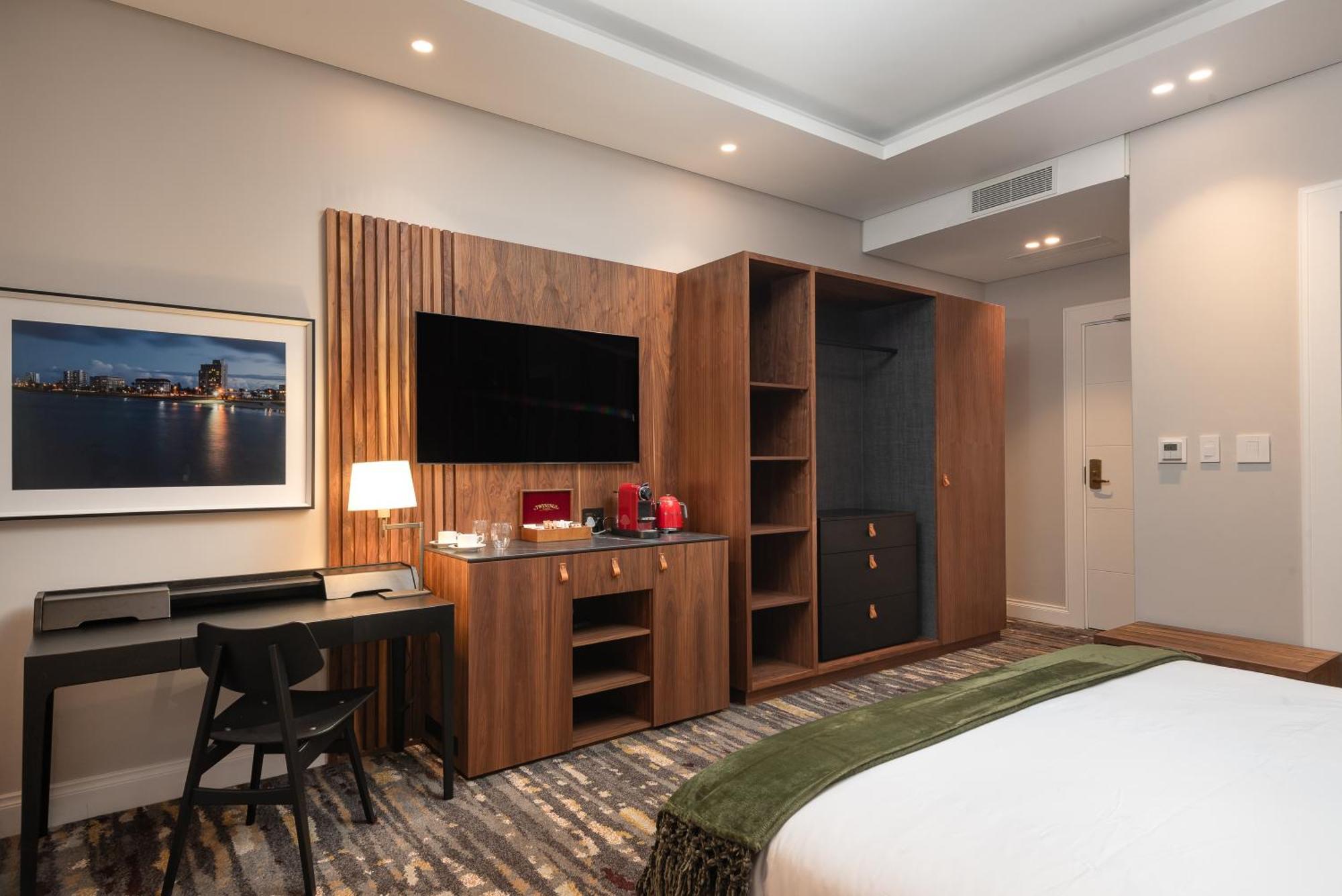 Anfani Boutique Hotel พอร์ตเอลิซาเบธ ภายนอก รูปภาพ