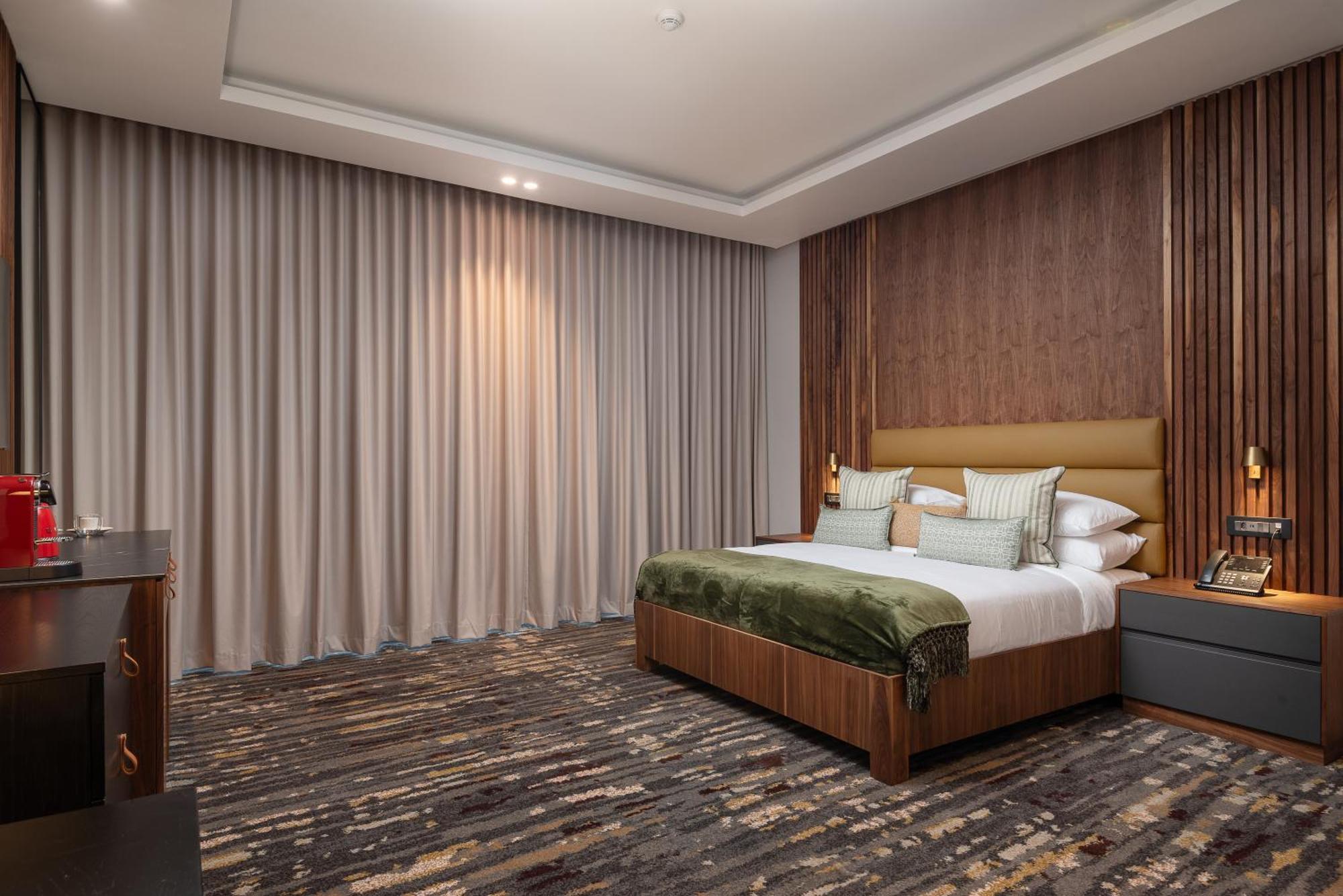 Anfani Boutique Hotel พอร์ตเอลิซาเบธ ภายนอก รูปภาพ