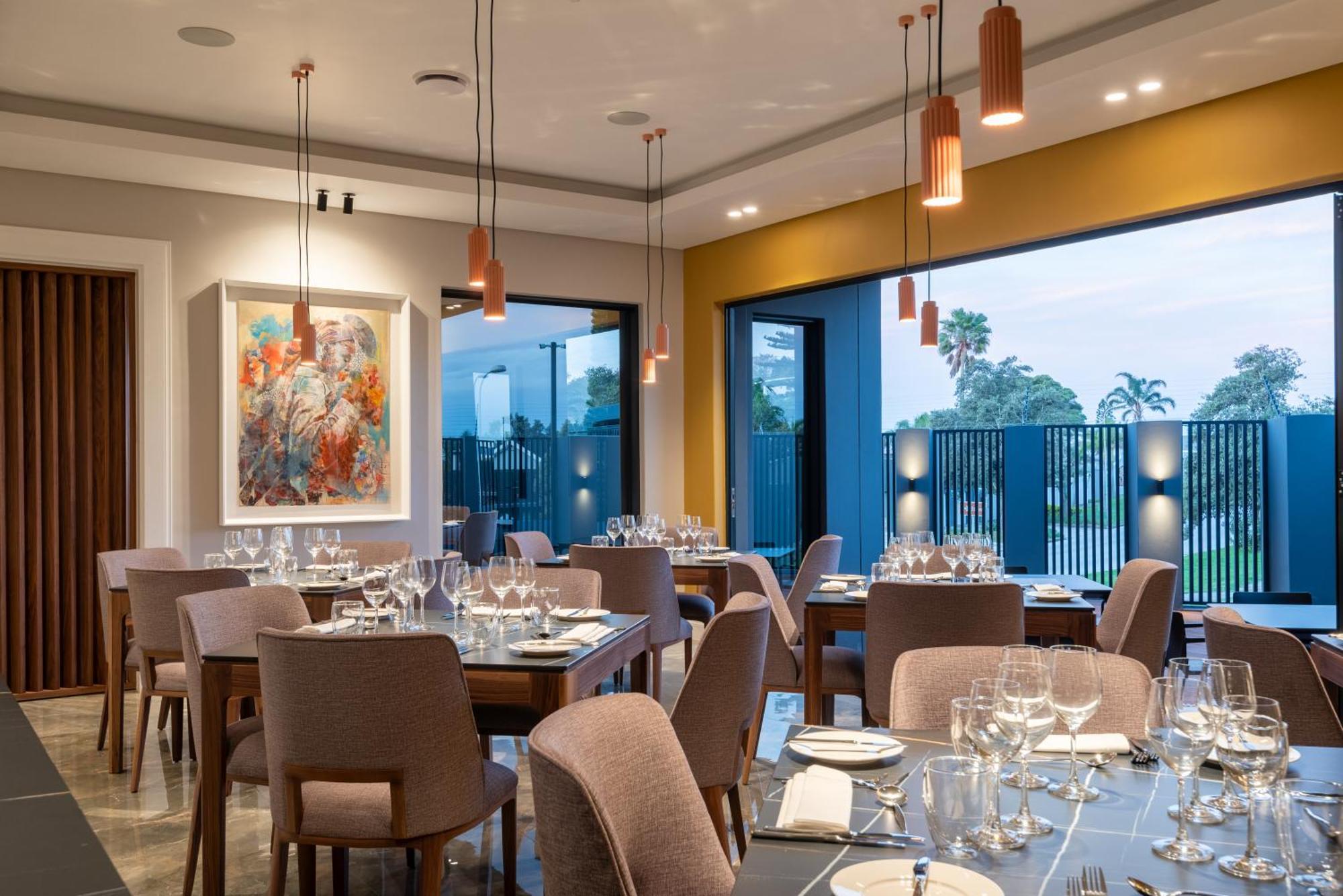Anfani Boutique Hotel พอร์ตเอลิซาเบธ ภายนอก รูปภาพ